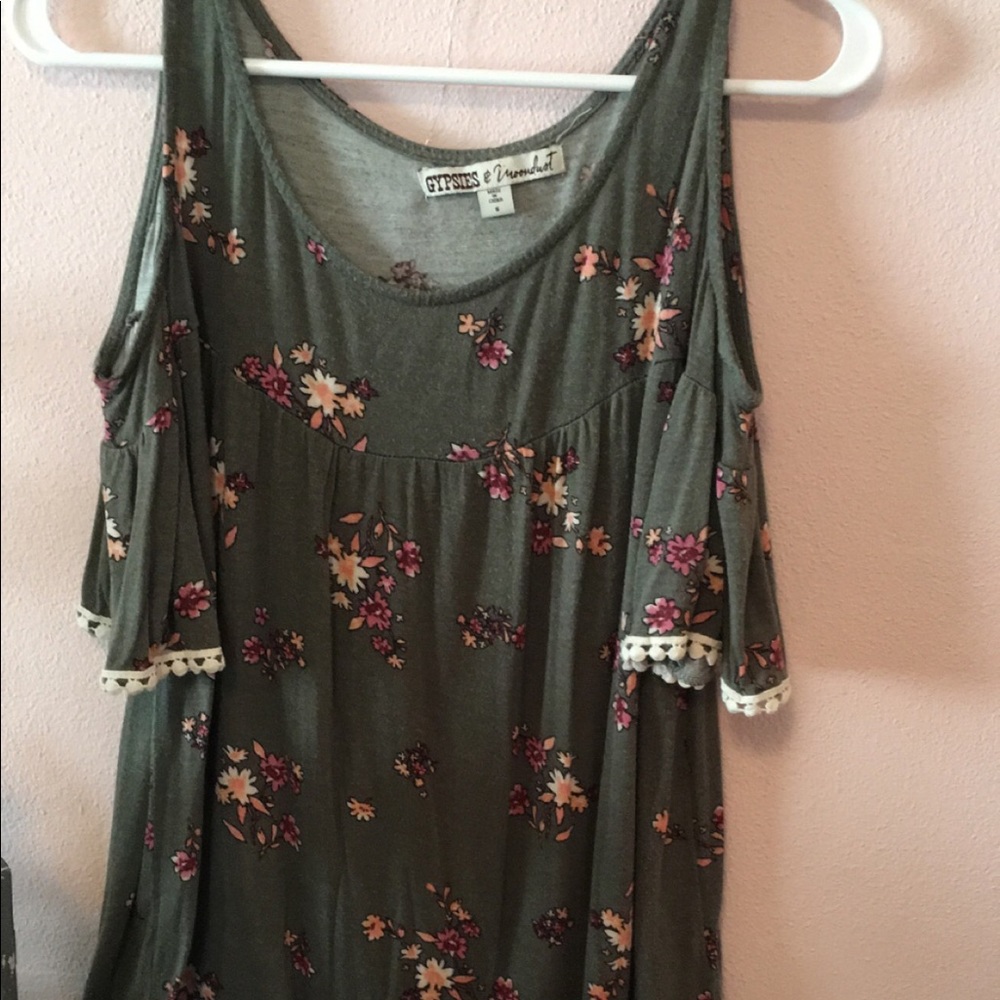 3/4 sleeved shirt